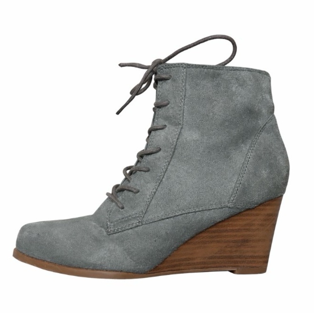 Charming Charlie Gray Suede Wedge Ankle Boots lace up comfort booties SZ 7.5